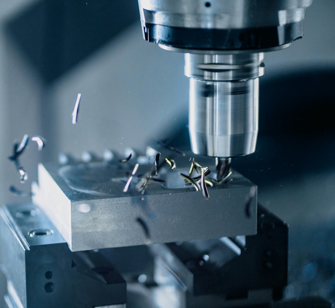 Engineer configuring an OEM industrial machine